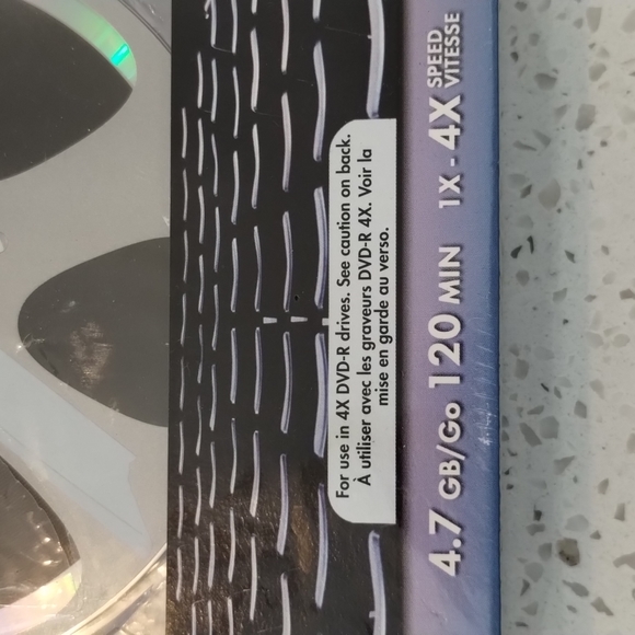 Verbatim Digital Movie DVD-R 3 Pack - 4.7GB/120 min 1x-4x Speed - Picture 6 of 6